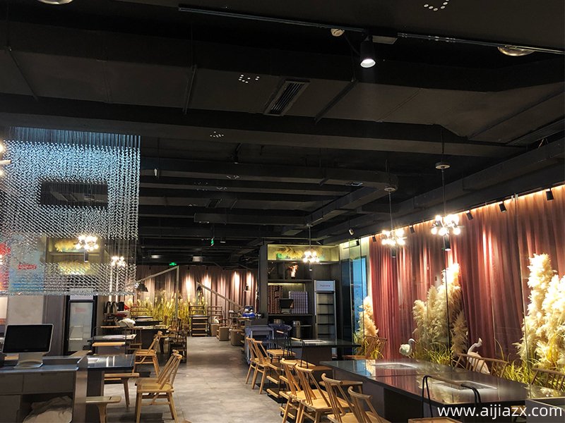 如何通過餐飲設(shè)計(jì)讓顧客走進(jìn)餐廳